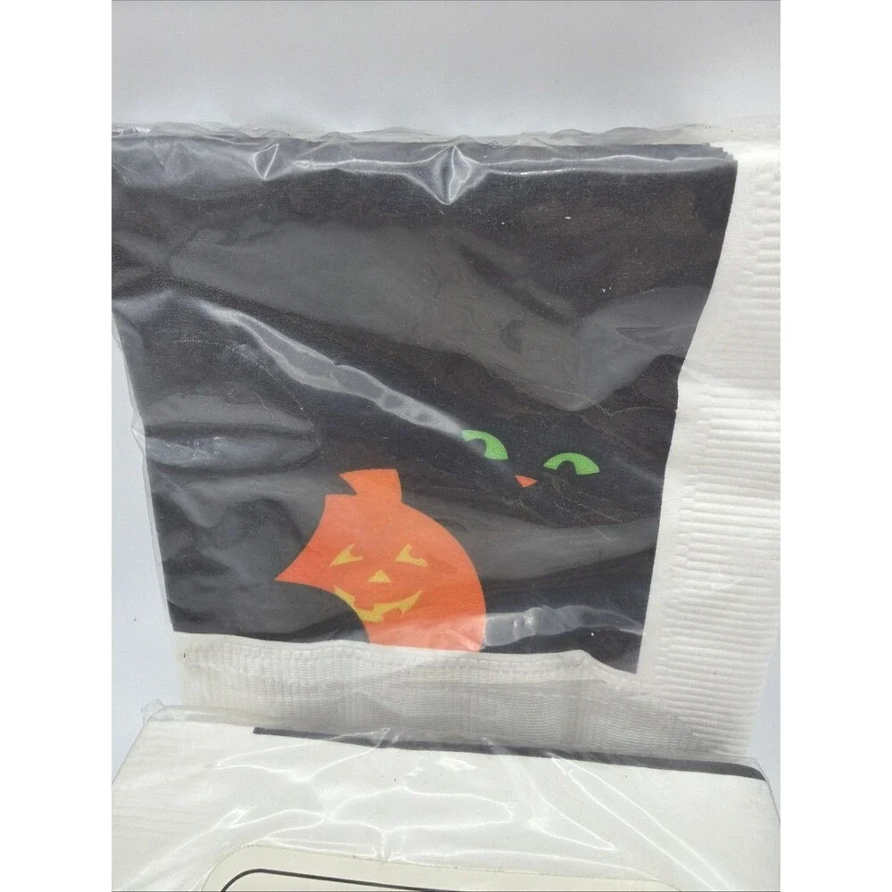 VINTAGE HALLOWEEN American Greetings pumpkin Beverage napkins lot of 2 32 Total